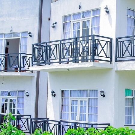 Hotel Ranvil Нувара Елия Екстериор снимка