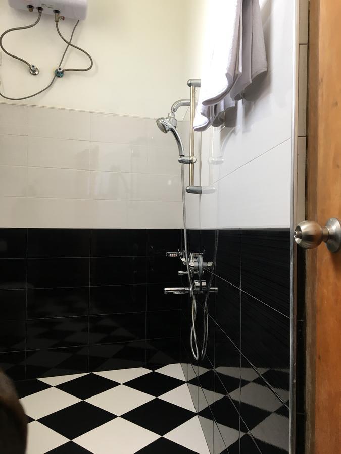 Hotel Ranvil Нувара Елия Екстериор снимка